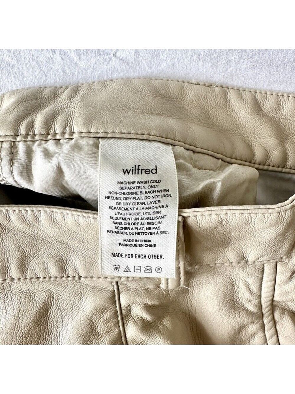 Wilfred Modern Cargo Pant Faux Leather Women's Size 0 Birch Beige - Picture 9 of 13